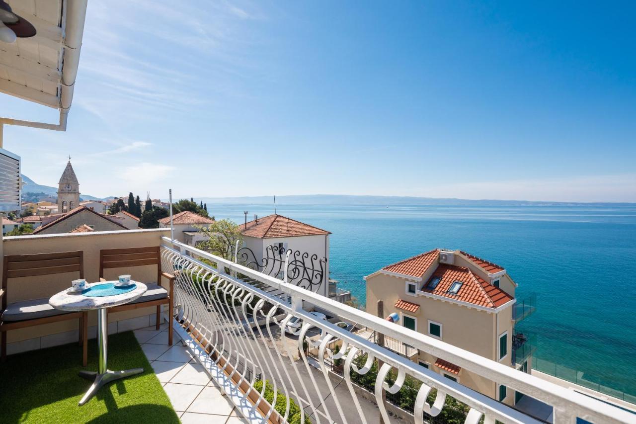 Počitniška hiša Vue - 3 Floor Private House By The Sea Split